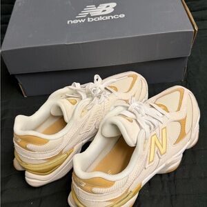 New Balance 9060 'Sea Salt Dolce' sneakers.